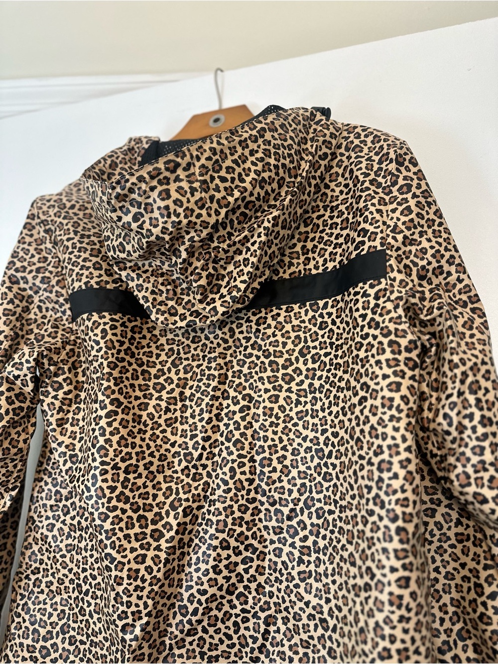 Charles River Apparel Leopard-Print Hooded Utility Jacket in Tan and Black - Picture 7 of 8